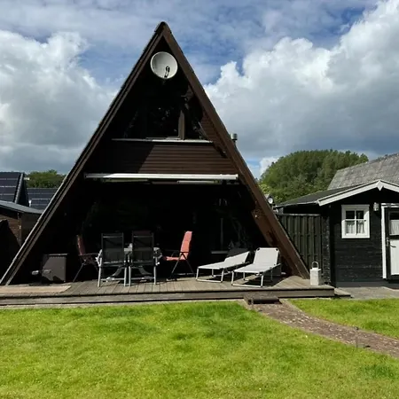 Muehlenblick Zeltdachhaus, Sauna, Kamin, Hunde * Damp