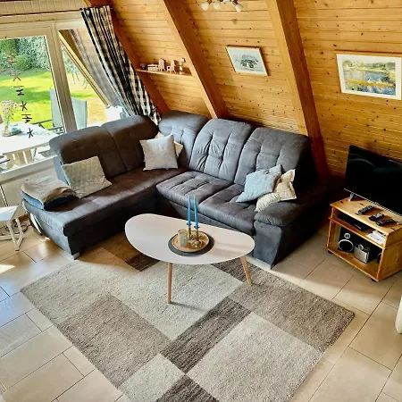 Muehlenblick Zeltdachhaus, Sauna, Kamin, Hunde Feriehus *